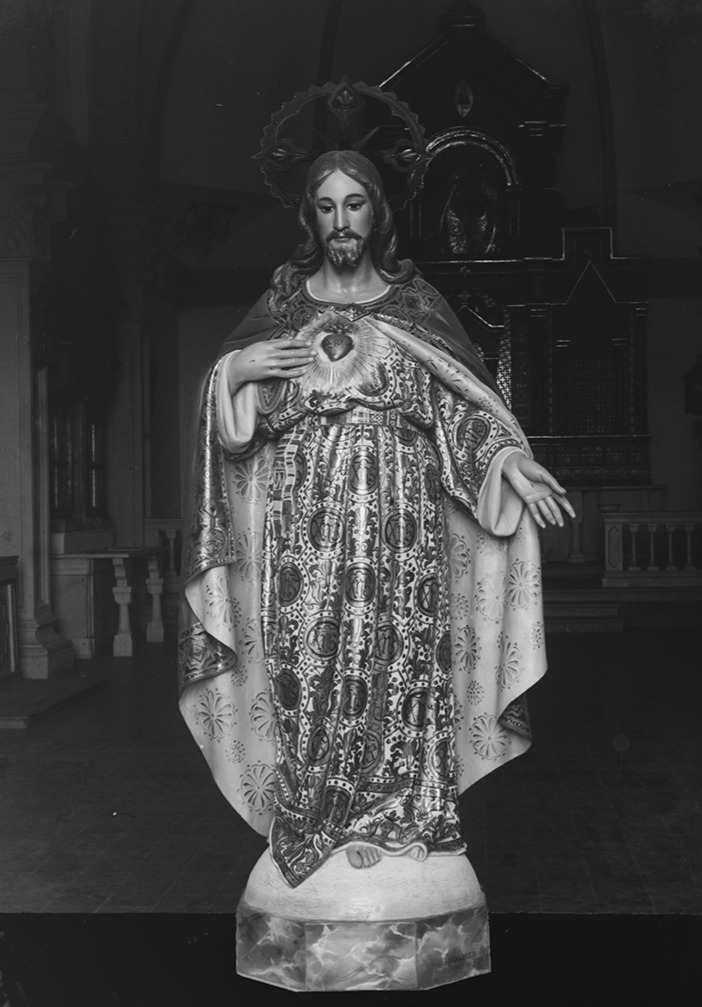 Corazón de Jesús en madera de José Navas Parejo