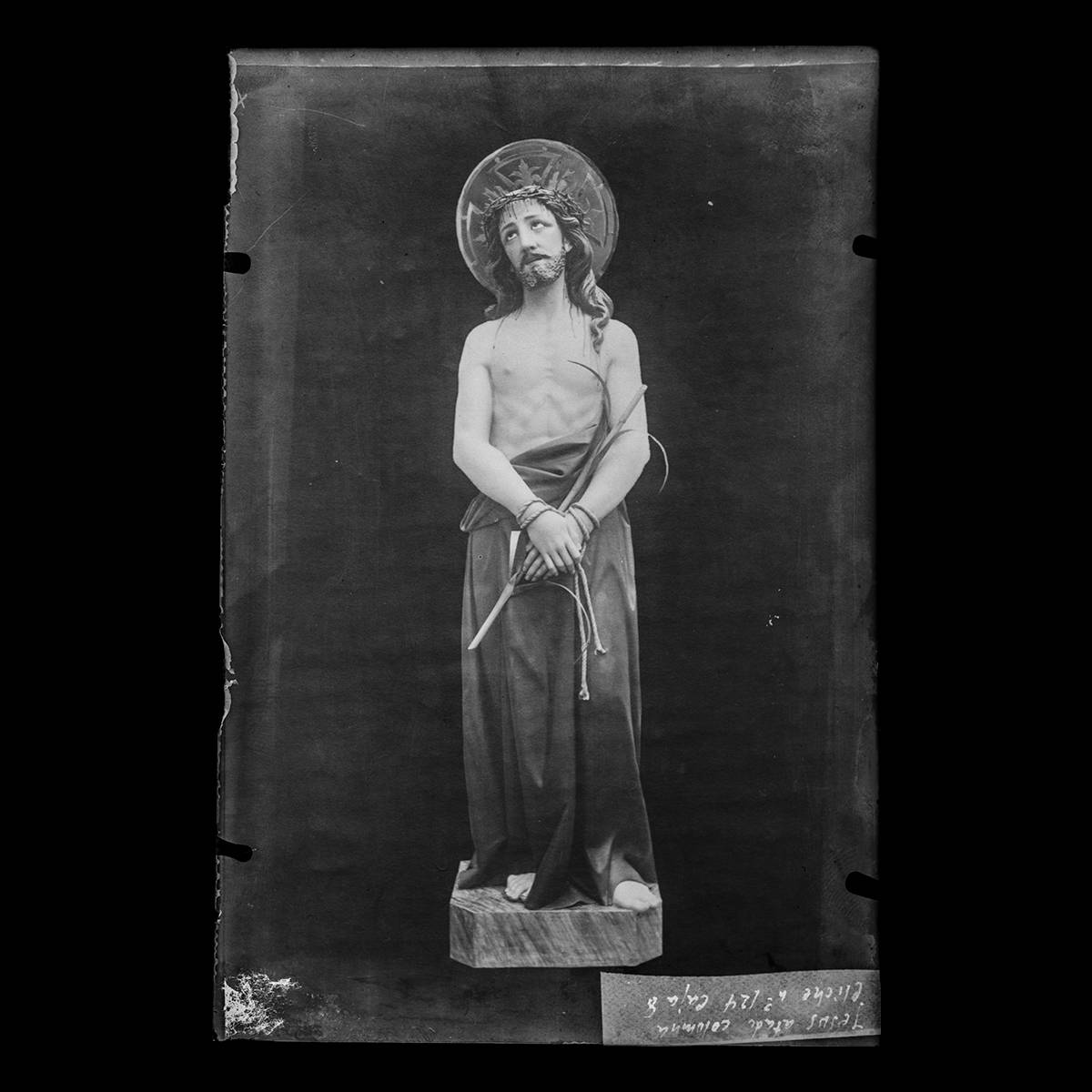 Jesús atado a la Columna n134